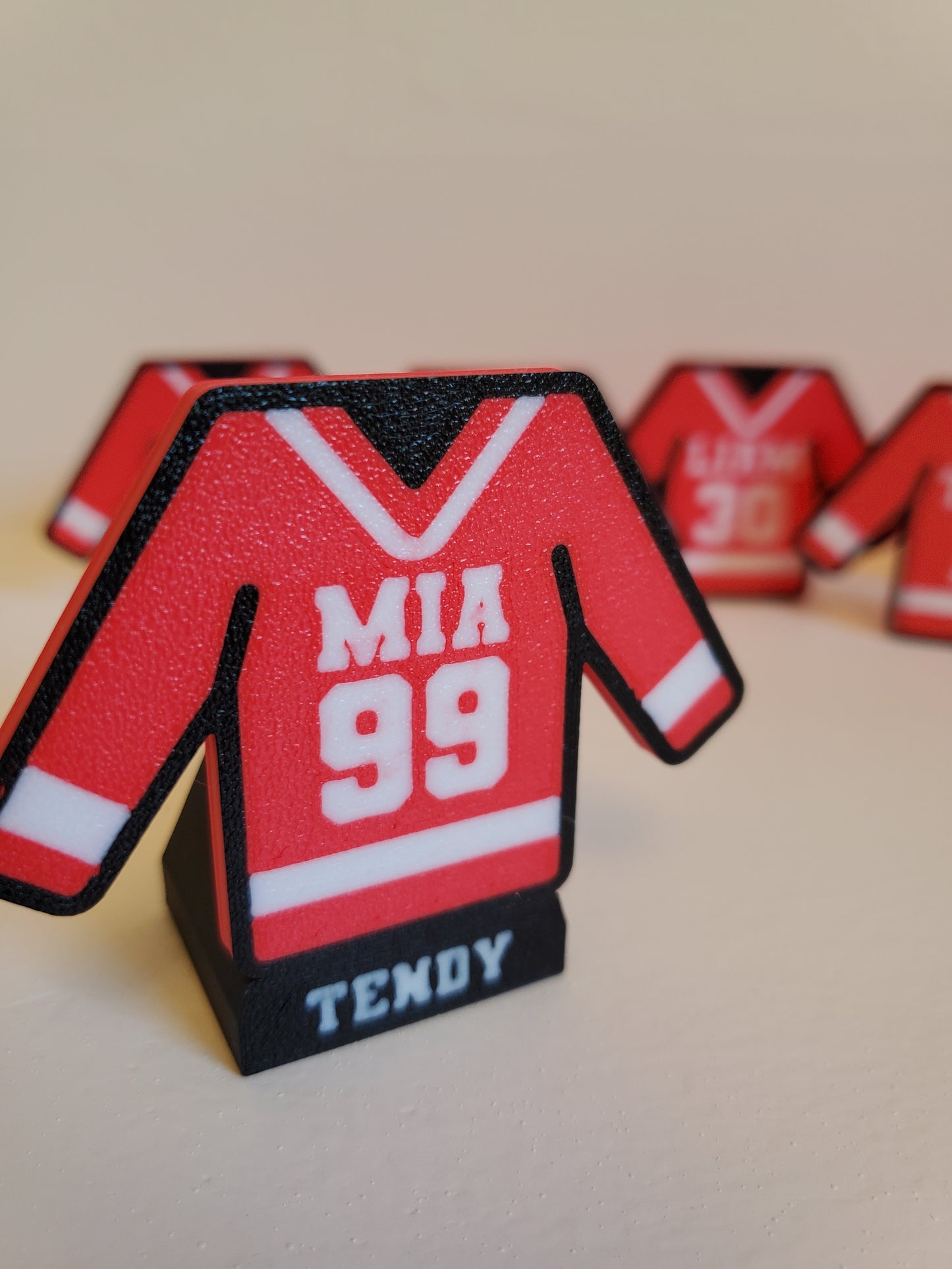 Customizable Mini Hockey Jersey Figures – Set of 3 with Bases